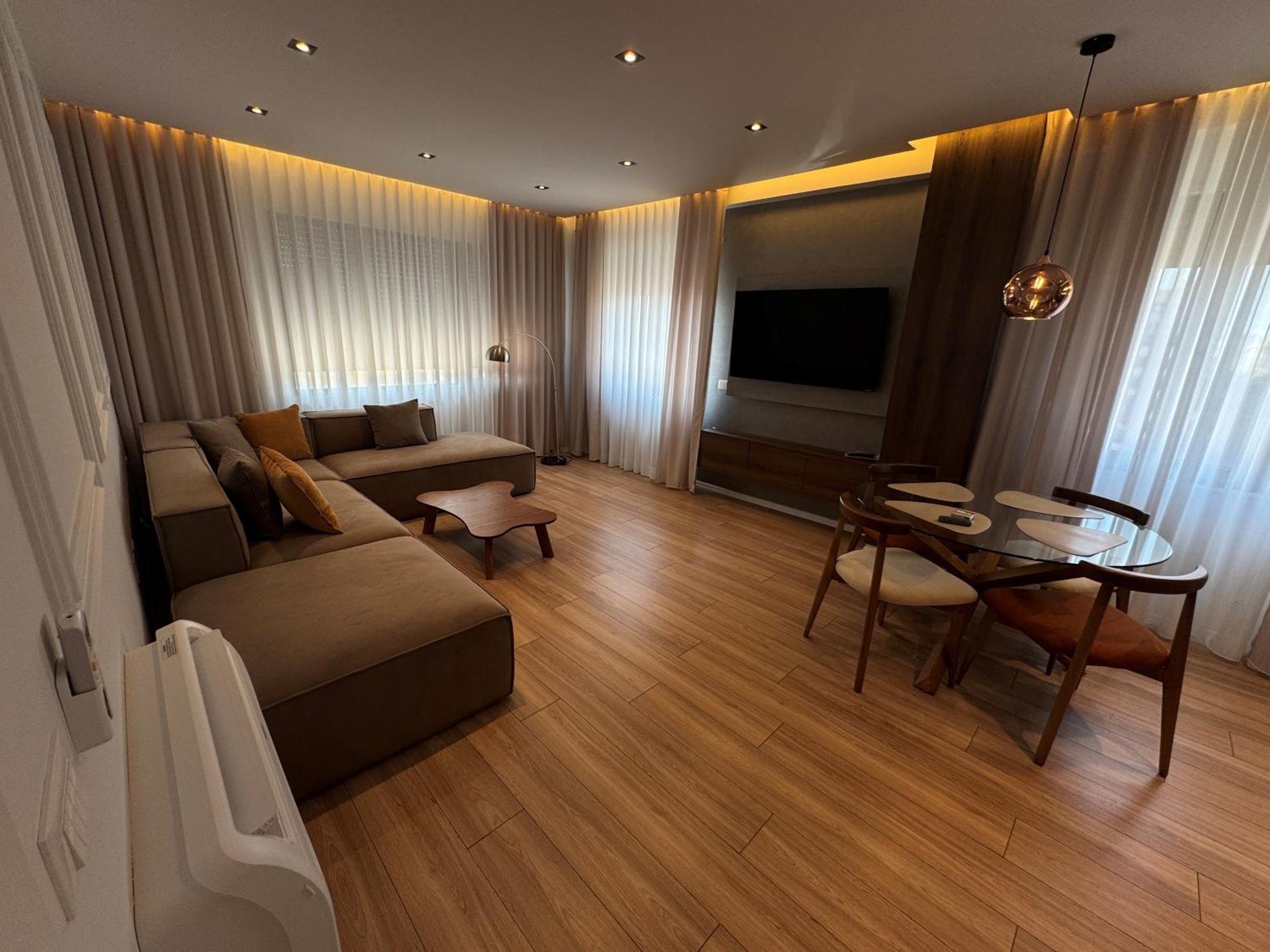Apartment Luxurious & Spacious Old Bazaar *
