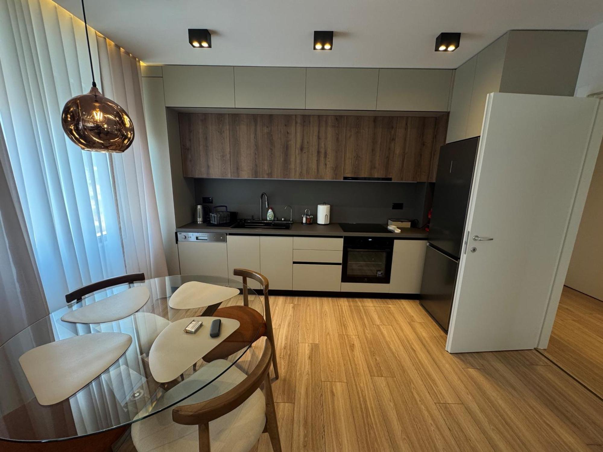 Apartment Luxurious & Spacious Old Bazaar Tirana